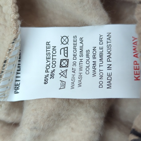 Oversized crop sweatshirt, size M - Picture 6 of 6